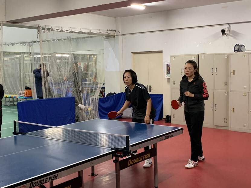 说明: E:\坚果云\2019年工作文档\工会\2022年\乒羽杯\乒乓球\微信图片_20220124221305.jpg