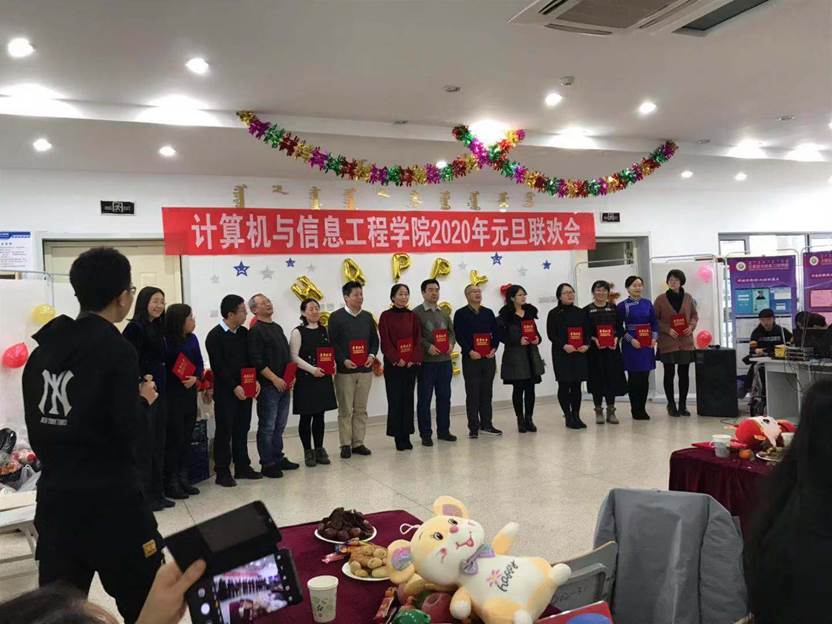 说明: C:\Users\zhang\AppData\Local\Temp\WeChat Files\c4d688f9250d441d740389bbcb1708e.jpg