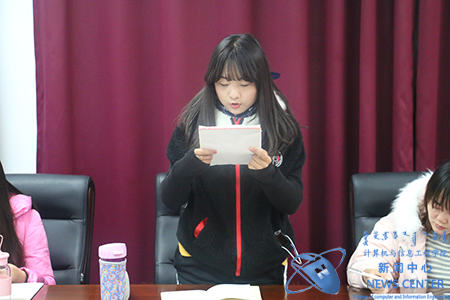 同学发言 计算机学院 秦路奇 摄